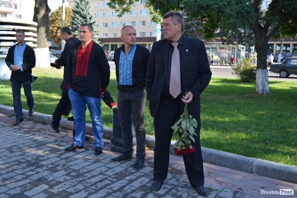 Лучани збираються на  прощання з Клімчуком. ФОТО