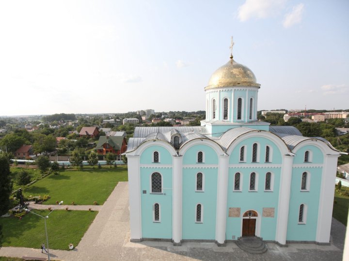 Виселення МП з Успенського собору у Володимирі зупинили