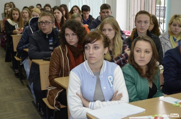 Положинський у Луцьку закликав молодь прийти на вибори. ФОТО