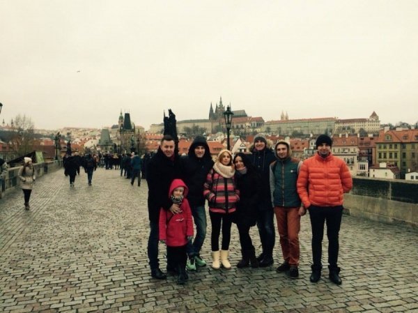 Талановита молодь з Луцька просила європейців молитися за Україну. ФОТО