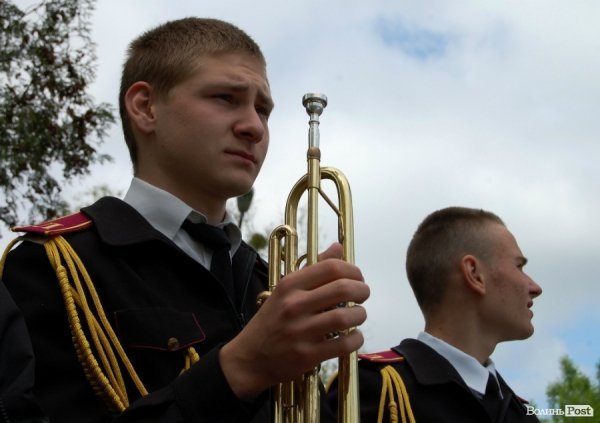 Як у Луцьку їли кашу і співали фронтових пісень