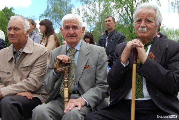 Як у Луцьку їли кашу і співали фронтових пісень