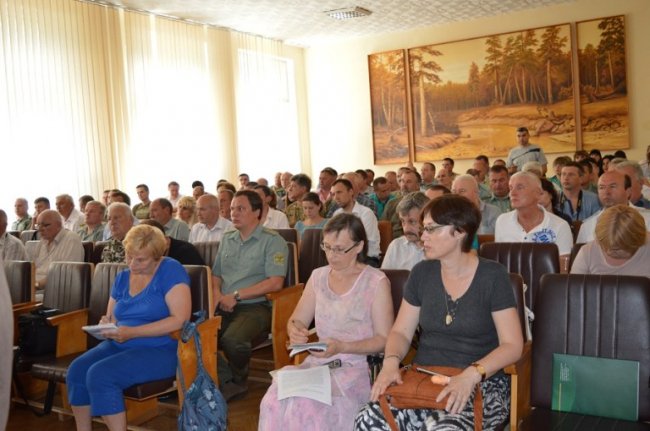 В Україні на шляху боротьби зі шкідниками лісу – бюрократичні перешкоди