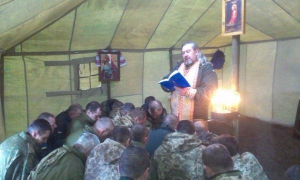 Новини з минулого. Війна, ордени та нові керівники