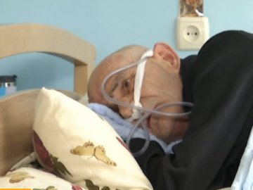 У Хмельницькому лікарі помилково видалили чоловікові око замість пухлини. ВІДЕО