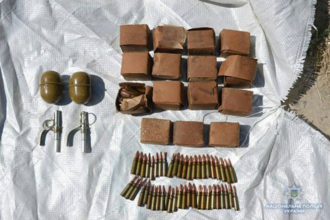 На смітнику біля волинського села знайшли арсенал боєприпасів