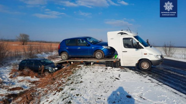 На волинській трасі зіткнулися дві автівки: є постраждалий