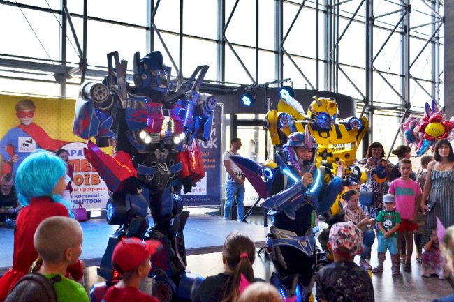 ПортCity влаштував парад супергероїв*