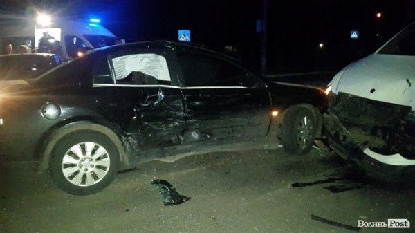 На Волині за годину - дві ДТП. ФОТО. 