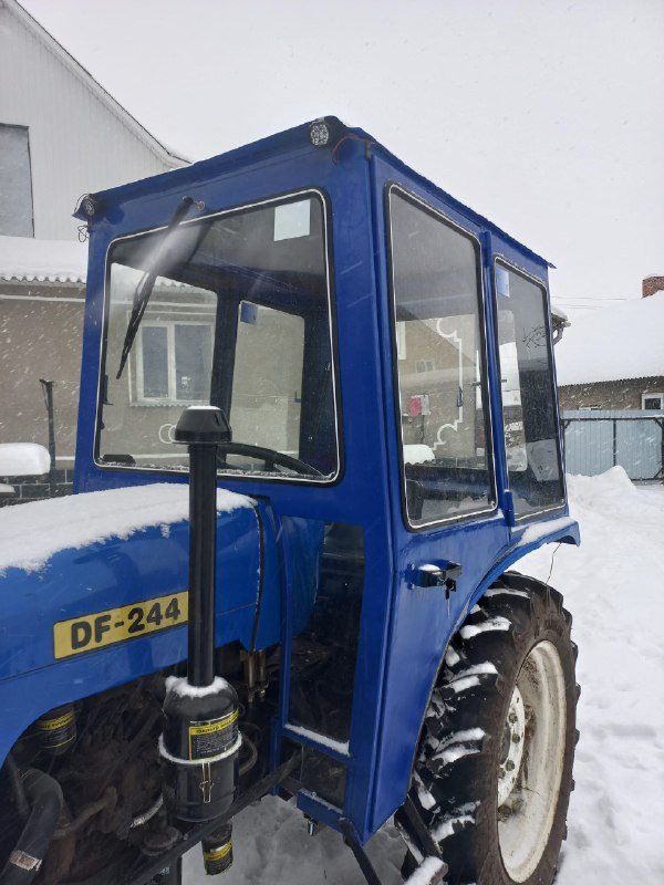 Волинянин виготовив більше двох сотень тракторних кабін