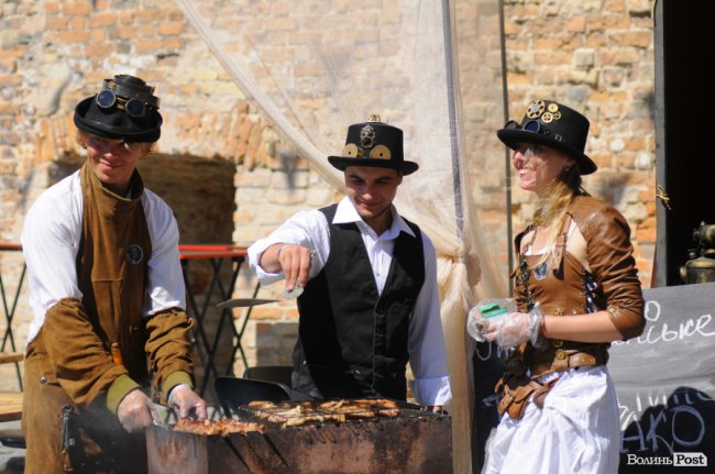 У замку Любарта - «Lutsk Food Fest». ФОТО