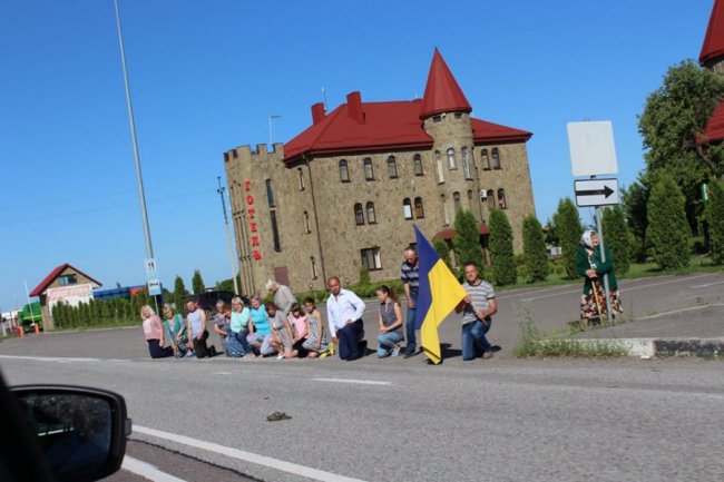 На Рівненщині попрощалися із загиблим бійцем ОТГ «Волинь». ФОТО