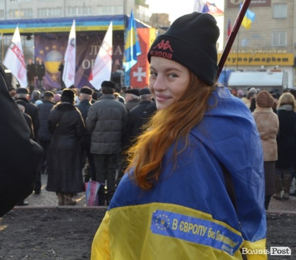 Народне віче Луцька вимагає відставки Войтовича та Клімчука. ФОТО. ВІДЕО