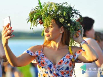 Зібров, вогнище, концерт: як у Згоранах Івана Купала святкували