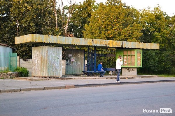 вул. Дубнівська