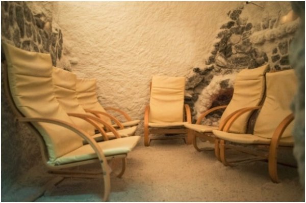 Соляна шахта? У Луцьку? ФОТО