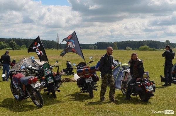 Байкери теж приєдналися до патріотичного дійства