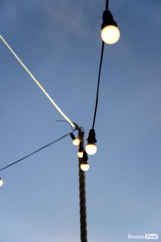 У Луцьку відкрили нову літню терасу із неймовірним краєвидом на місто*