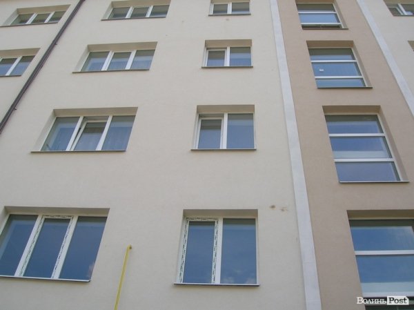 Луцький будинок з обвалом: рік потому. ФОТО