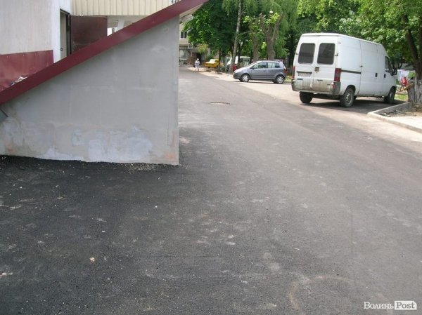 Луцький будинок з обвалом: рік потому. ФОТО