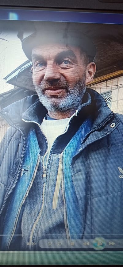 Поліція Володимира розшукує двох чоловіків, які скоїли злочини. ФОТО