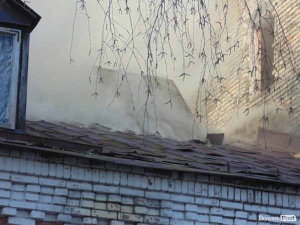 Фото великої пожежі в центрі Луцька. ДОПОВНЕНО