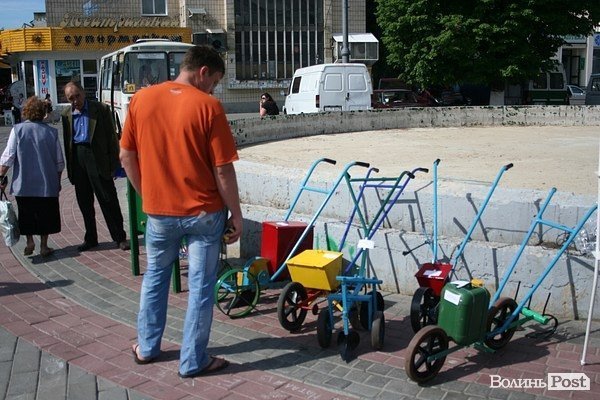 На Театральному майдані виставка-ярмарок ПТУ