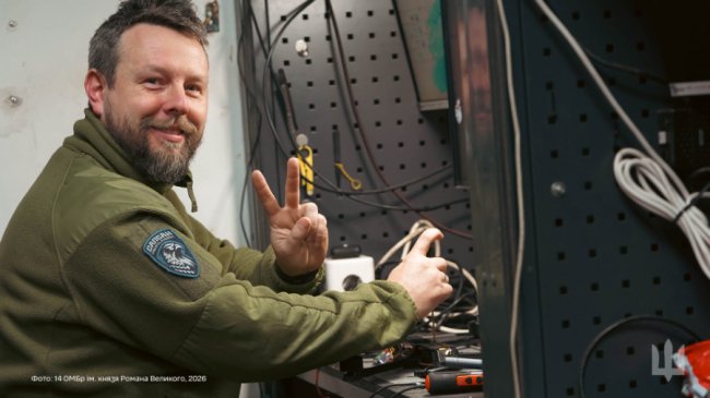 Воїн волинської бригади ЗСУ пів року приховував від мами, що перебуває на фронті