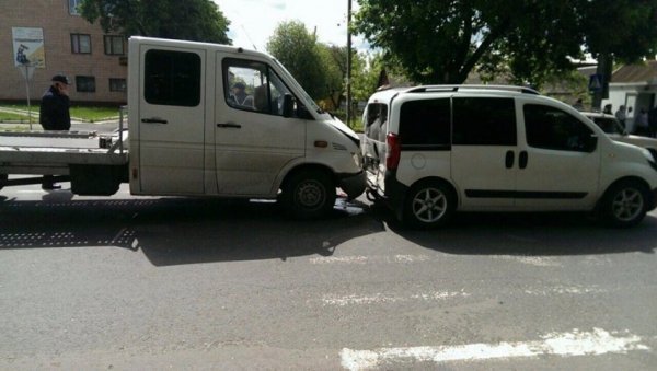 У Луцьку в ДТП постраждала літня жінка та дитина