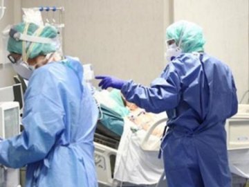 Три смерті і 352 хворих за добу: де на Волині виявили нові випадки коронавірусу