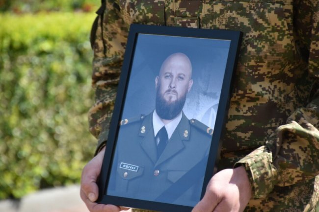 З 2014-го виховав сотні видатних бійців: попрощались з головним сержантом «Хартії», лучанином Олександром Ющенком