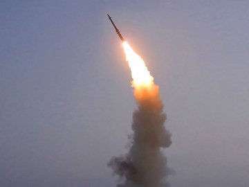 Шестеро людей травмовані через ракетний удар по Рівненщині. ПОДРОБИЦІ