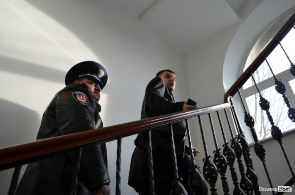 Як «репресовані» луцькі євромайданівці ходили в прокуратуру. ФОТО. ВІДЕО