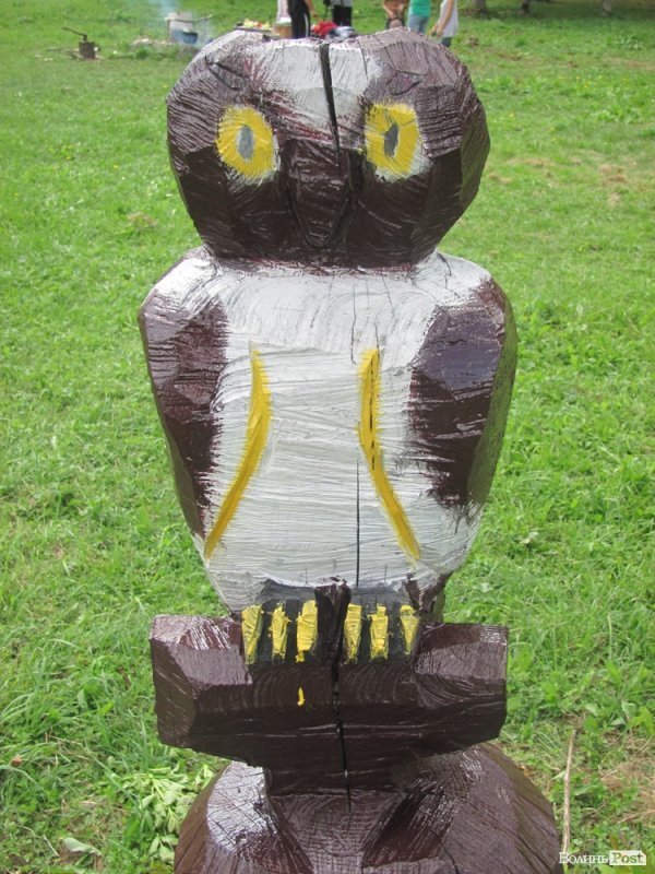 У луцькому парку розфарбовували фігурки тварин. ФОТО