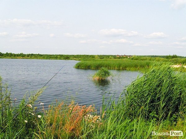 Відпочинок під Луцьком. Озерце. ФОТО 