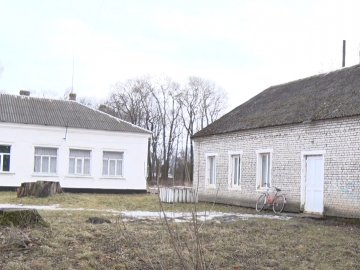 Модернізація: у школах Голобської громади замінюють старі вікна. ВІДЕО 