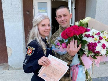 Волинянин Андрій Мерчук, який 11 місяців пробув у російському полоні, одружився