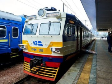 Пасажири потягів задонатили на ЗСУ понад мільйон