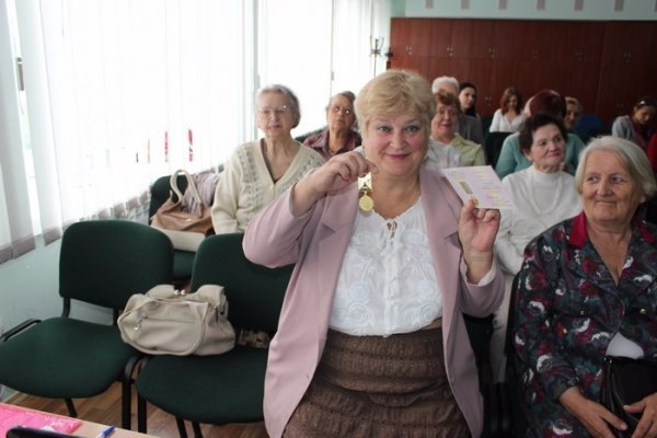 «70 років Перемоги над нацизмом»: Сергій Григоренко вручив ювілейні медалі. ФОТО 