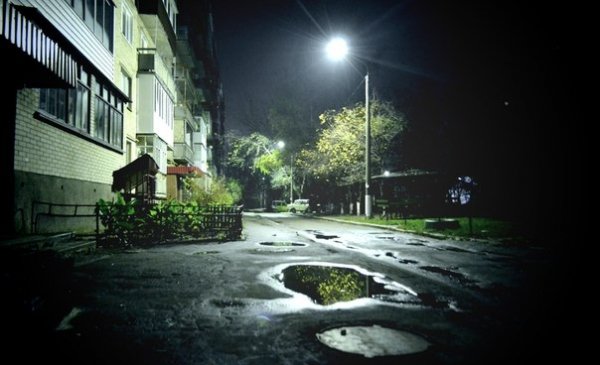 Фото нічного 40-го мікрорайону Луцька