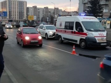 У Луцьку на Соборності – подвійна ДТП. ФОТО