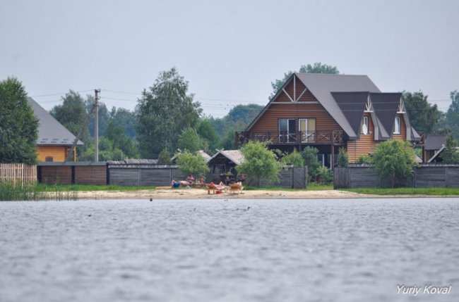 Показали красу волинського озера Пісочне. ФОТО 