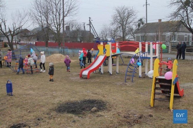 Нардеп Гузь на зустрічі у Володимирі: що зроблено і що потрібно зробити