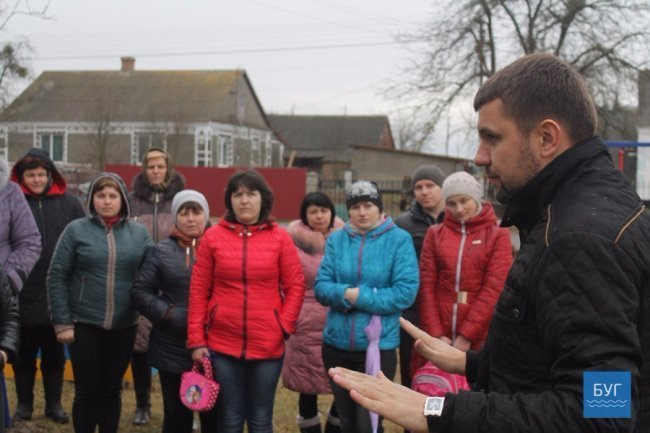 Нардеп Гузь на зустрічі у Володимирі: що зроблено і що потрібно зробити
