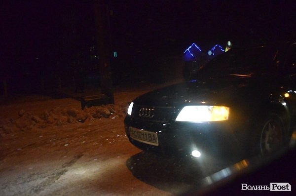 Луцький автомайдан зібрав 20 авто. ФОТО