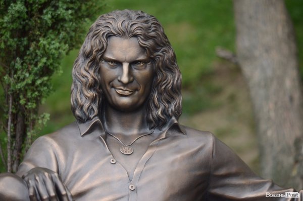 В Луцьку з'явився «новий» Кузьма. ФОТО