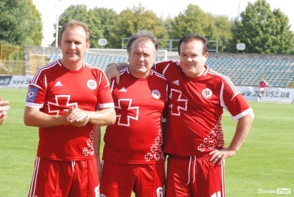 Матч поколінь в Луцьку: ветерани «Волині» проти сучасників. ФОТО