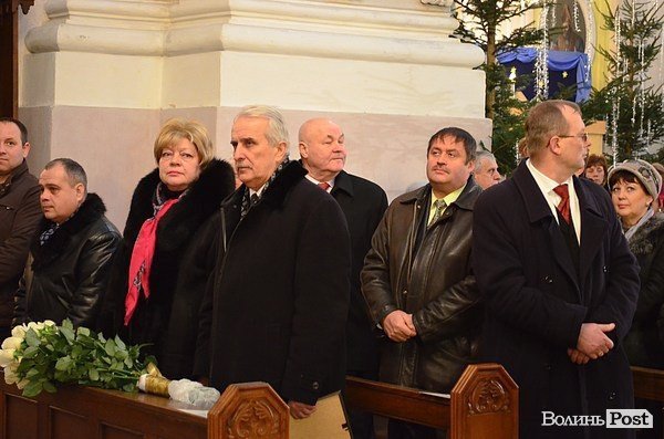 У католиків Різдво: фоторепортаж з луцького костелу Петра і Павла