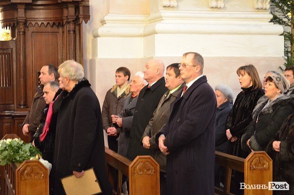 У католиків Різдво: фоторепортаж з луцького костелу Петра і Павла