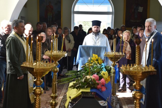 На Волині провели в останню путь Героя Андрія Тюріна